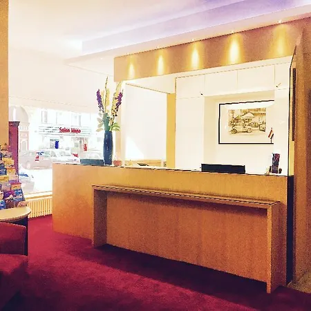 酒店 萨科森霍夫酒店 3*